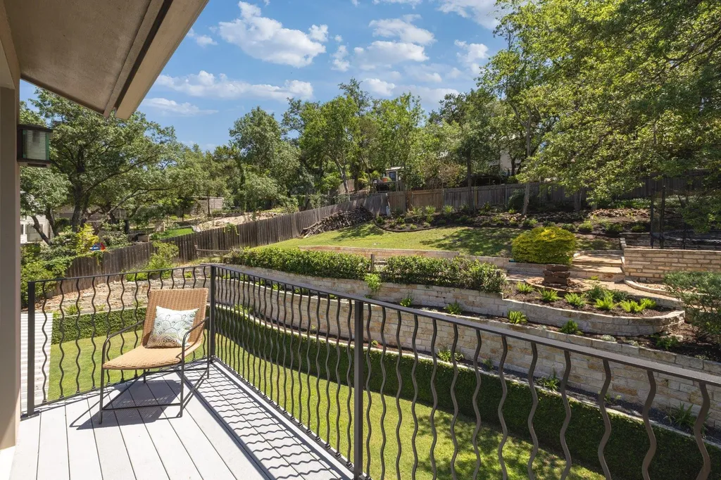 6105 Highlandale Drive Austin TX 78731