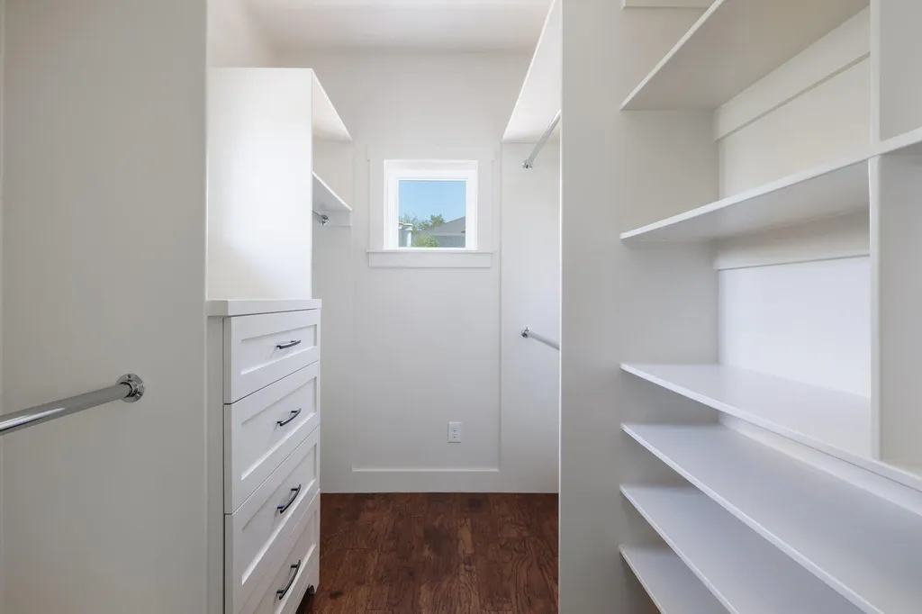 6105 Highlandale Drive Austin TX 78731