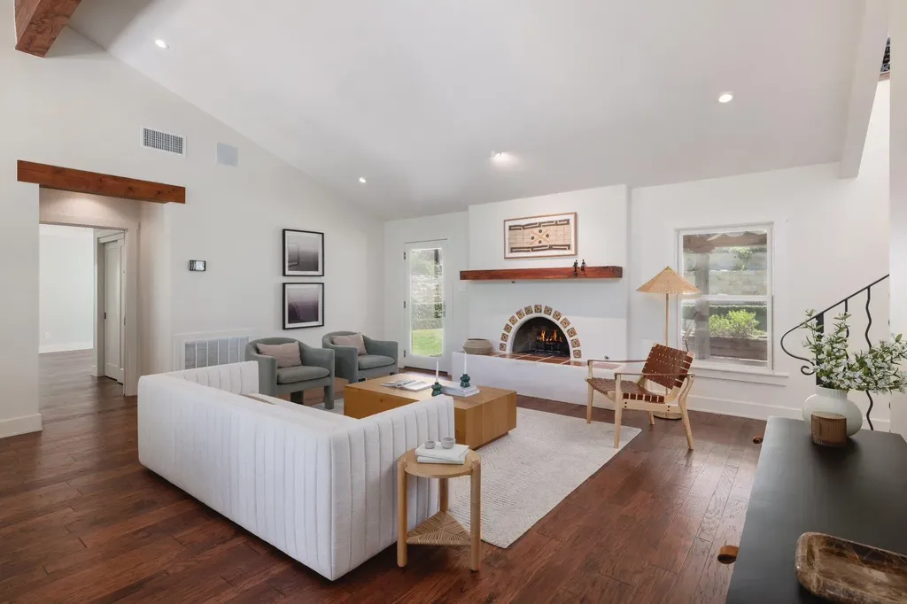 6105 Highlandale Drive Austin TX 78731