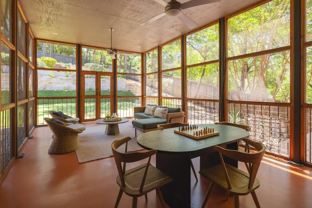 6105 Highlandale Drive Austin TX 78731