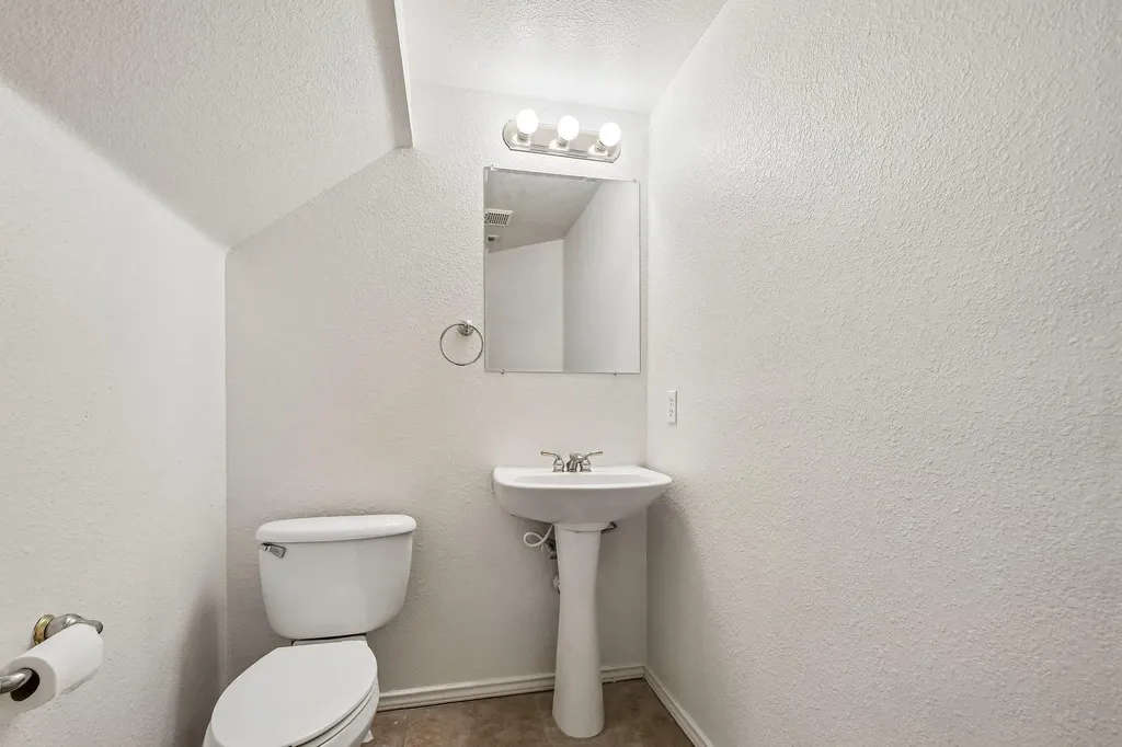 4002 Lord Byron Circle Round Rock TX 78664