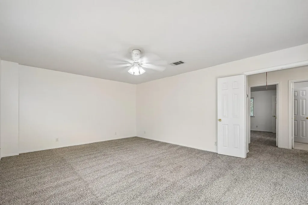 4002 Lord Byron Circle Round Rock TX 78664