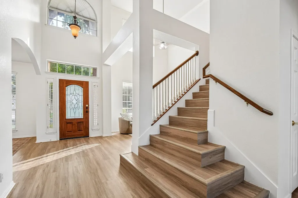 4002 Lord Byron Circle Round Rock TX 78664