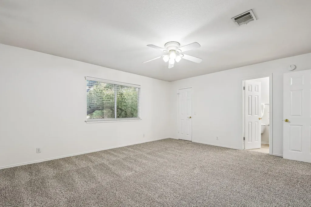 4002 Lord Byron Circle Round Rock TX 78664