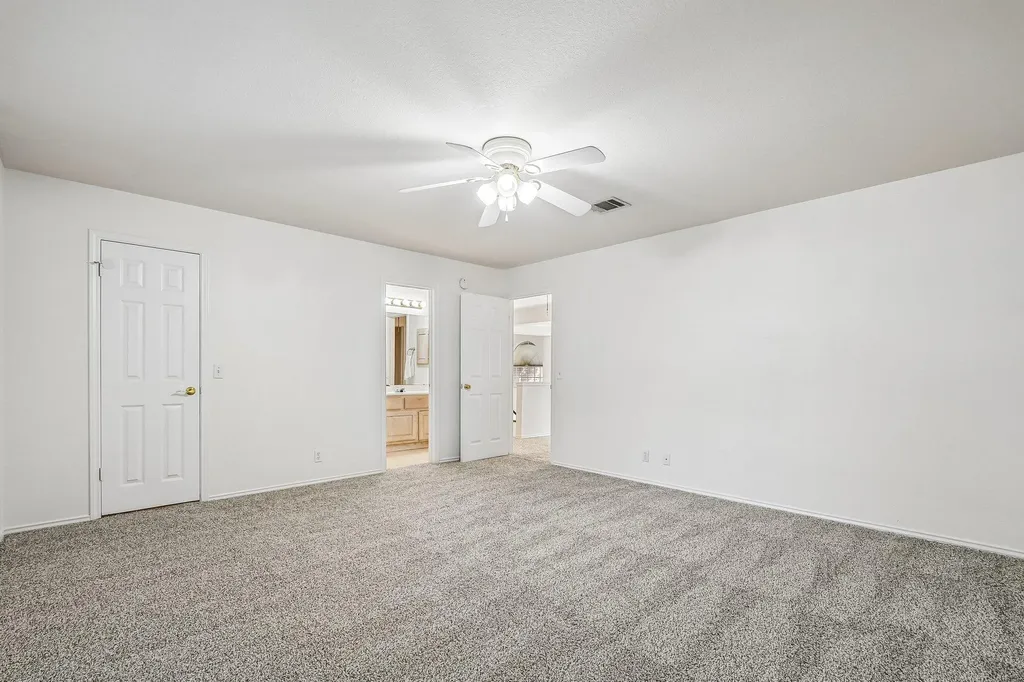 4002 Lord Byron Circle Round Rock TX 78664