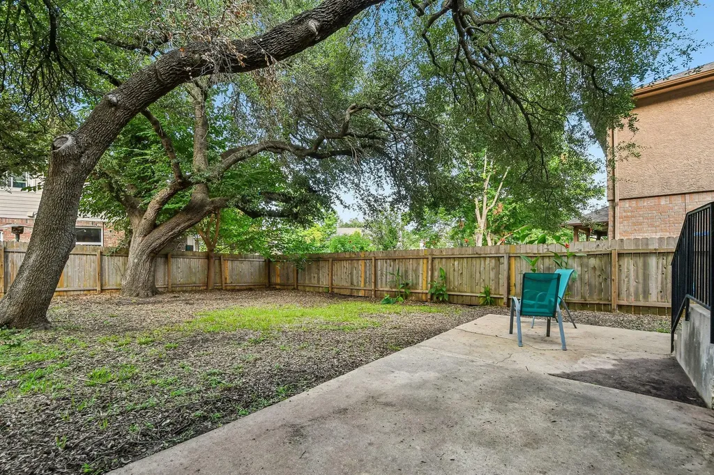 4002 Lord Byron Circle Round Rock TX 78664