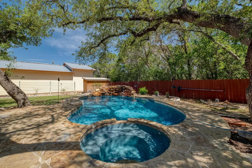 7600 Deer Run Leander TX 78641