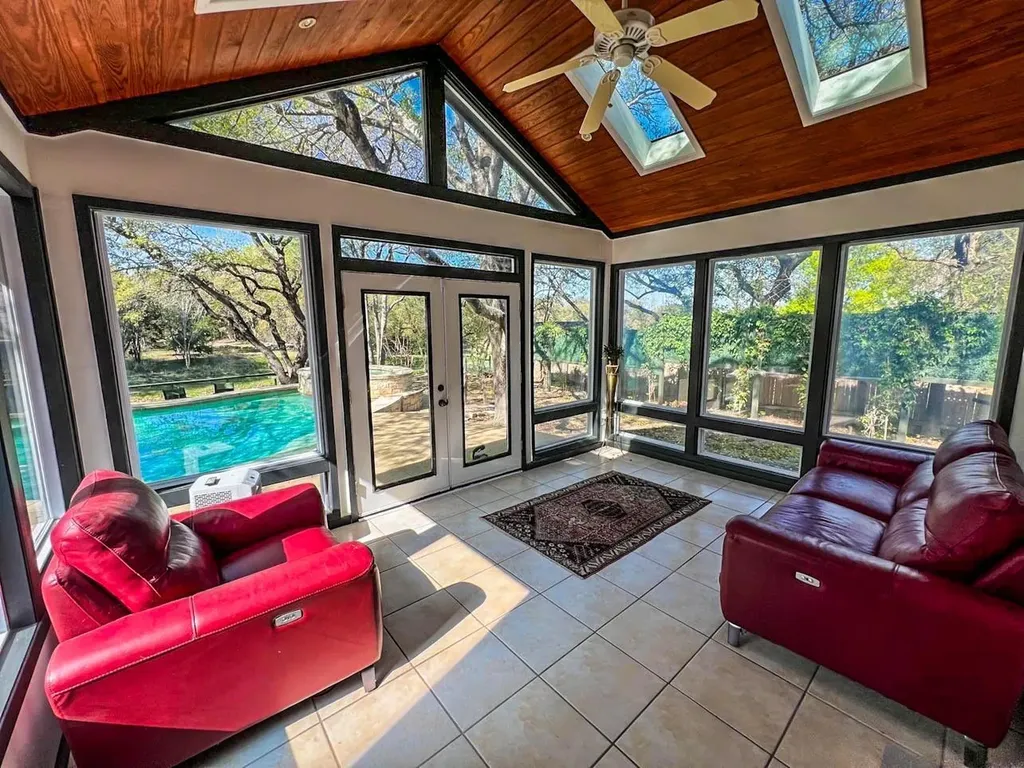 730 Shade Tree Drive Austin TX 78748