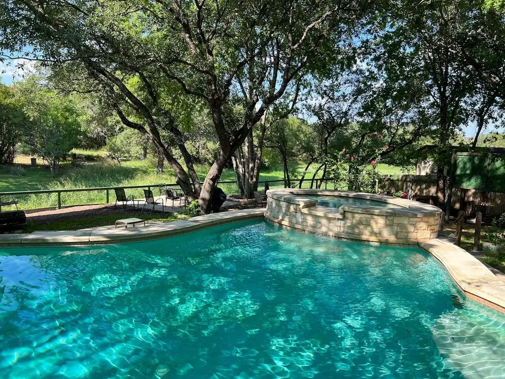 730 Shade Tree Drive Austin TX 78748