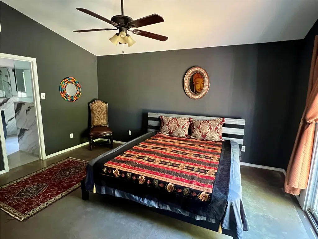 730 Shade Tree Drive Austin TX 78748