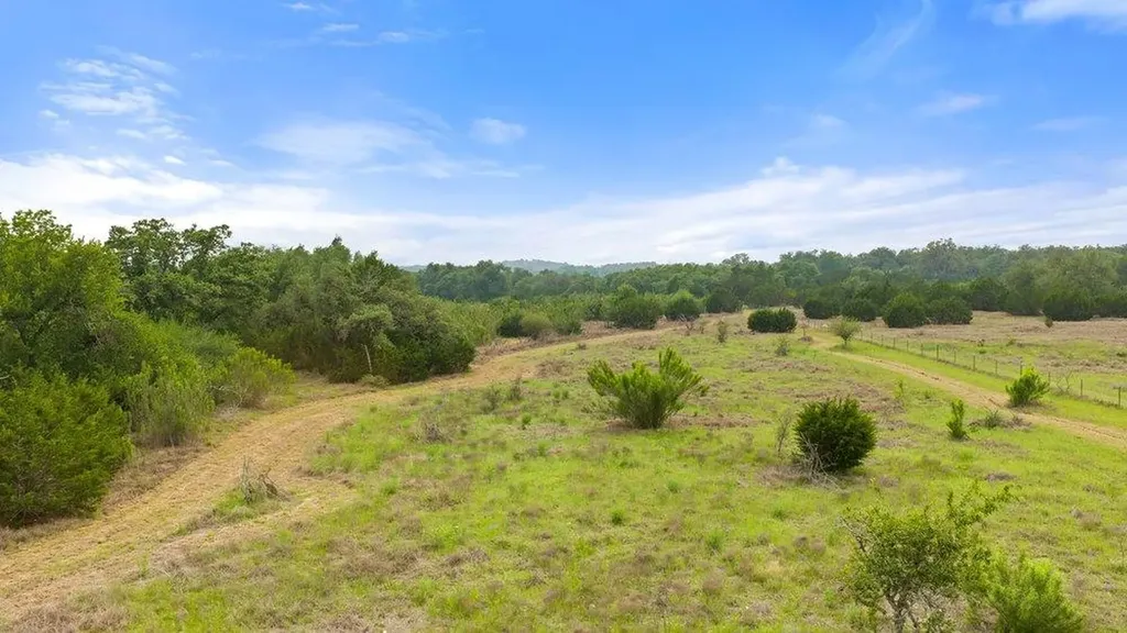 1850 Pursley Road Dripping Springs TX 78620