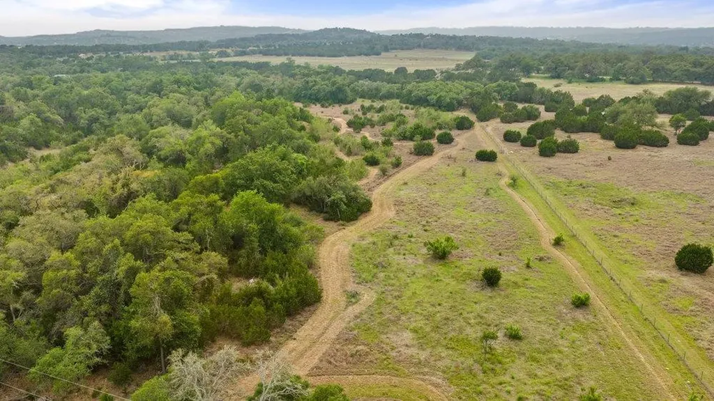 1850 Pursley Road Dripping Springs TX 78620