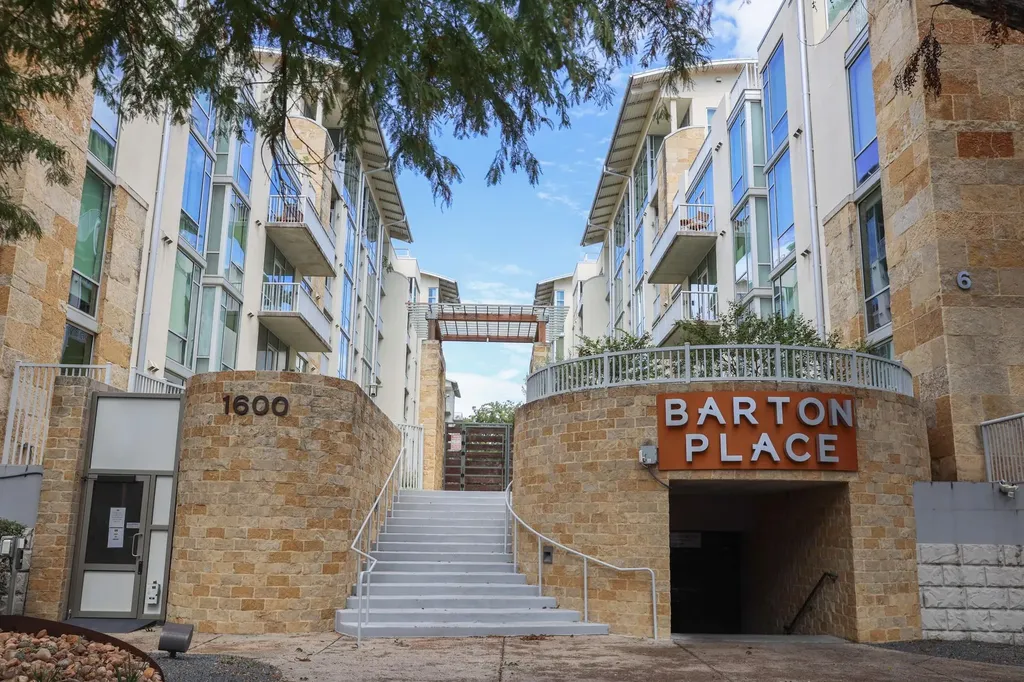 1600 Barton Springs Road Austin TX 78704