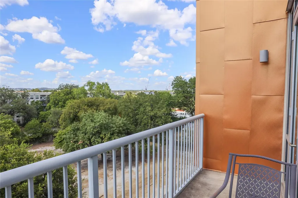 1600 Barton Springs Road Austin TX 78704