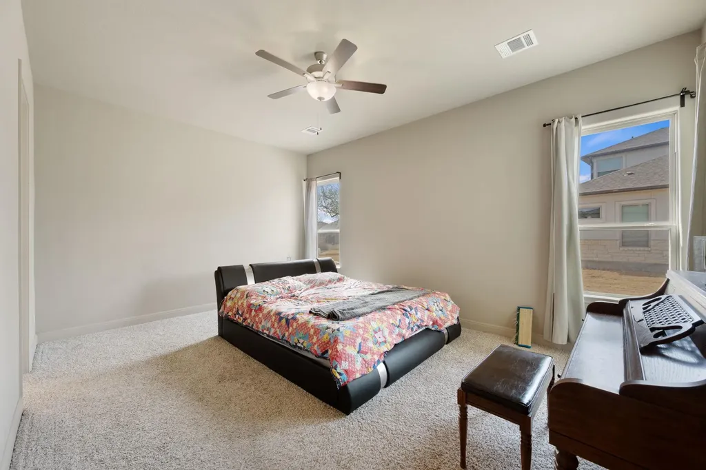 205 Clubhouse Drive Georgetown TX 78628