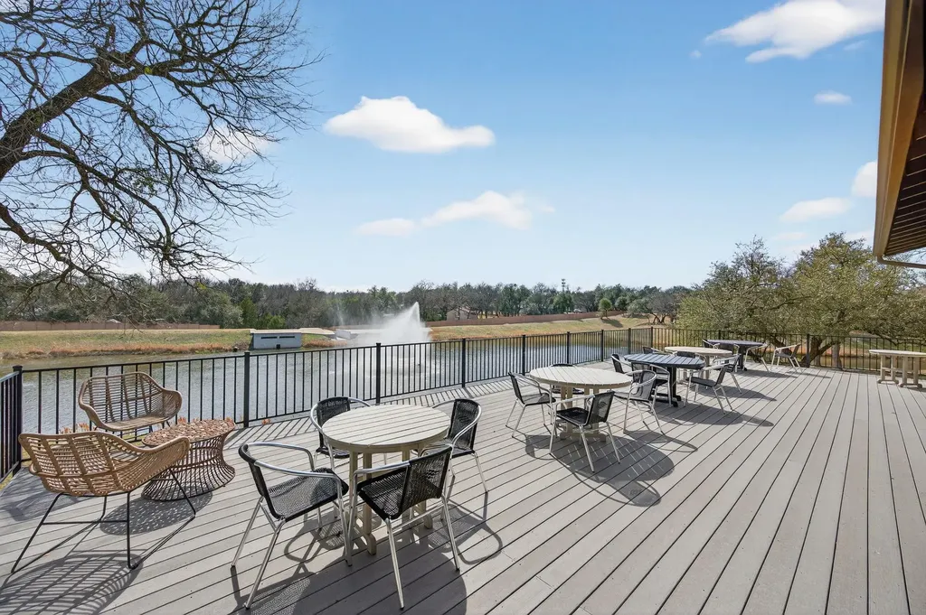 205 Clubhouse Drive Georgetown TX 78628