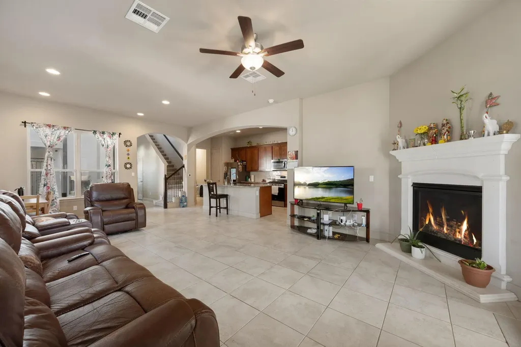205 Clubhouse Drive Georgetown TX 78628