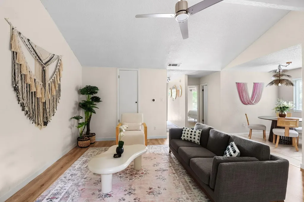 2320 Montclaire Street Austin TX 78704
