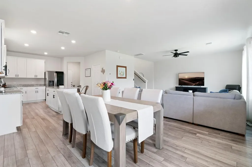 33 Snowy Plover Lane Leander TX 78641