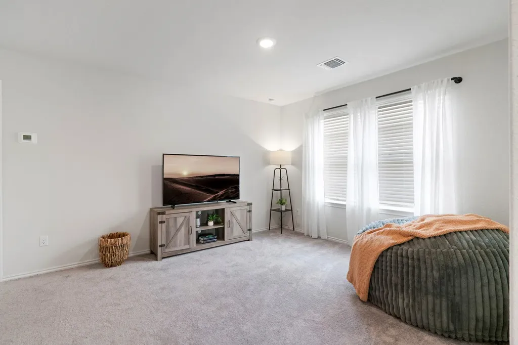 33 Snowy Plover Lane Leander TX 78641