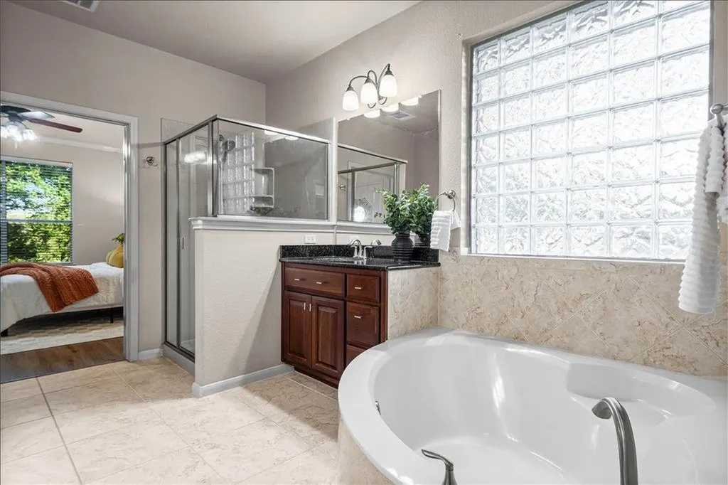 2305 Sully Creek Drive Austin TX 78748