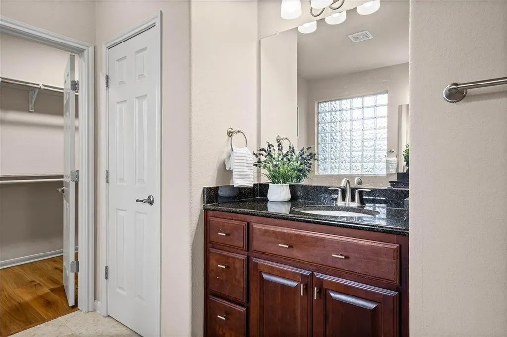 2305 Sully Creek Drive Austin TX 78748
