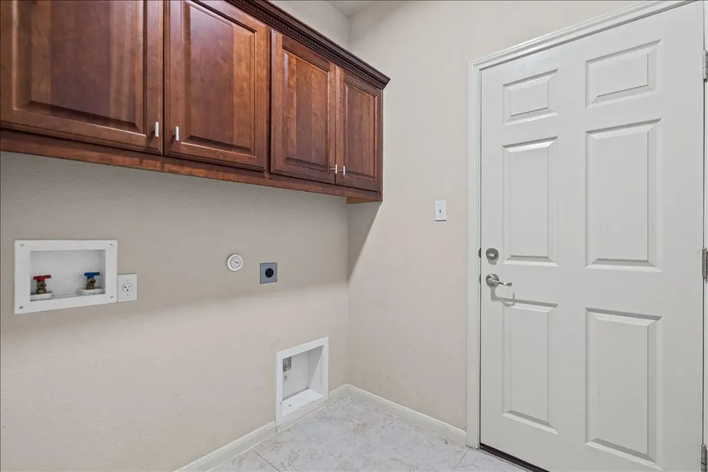 2305 Sully Creek Drive Austin TX 78748