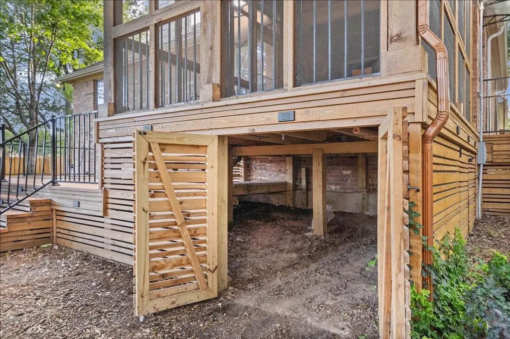 2305 Sully Creek Drive Austin TX 78748