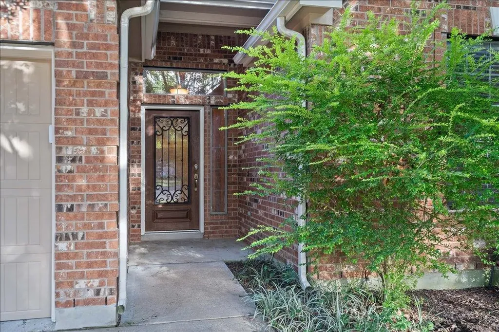 2305 Sully Creek Drive Austin TX 78748