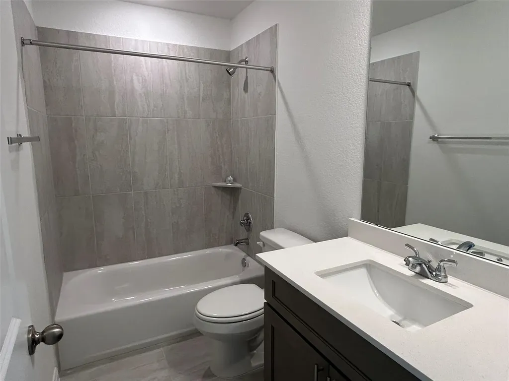 185 Young Street Buda TX 78610