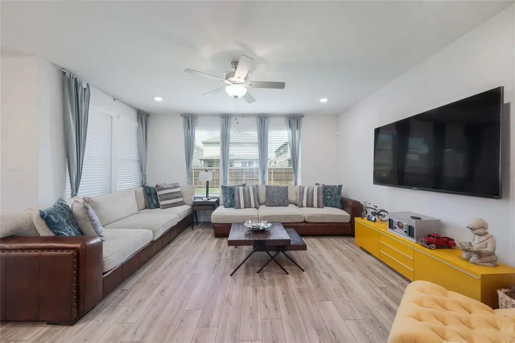 141 Janelle Lane Liberty Hill TX 78642