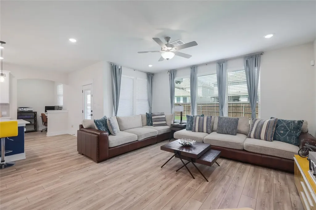 141 Janelle Lane Liberty Hill TX 78642