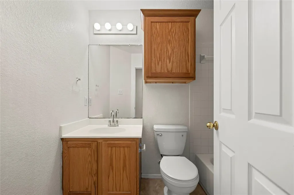 3920 Whitey Ford Way Round Rock TX 78665