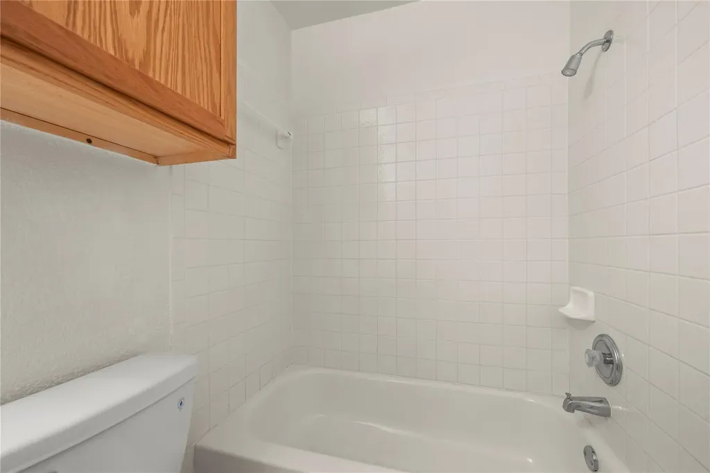 3920 Whitey Ford Way Round Rock TX 78665