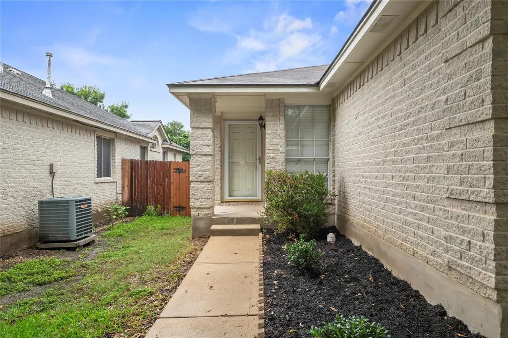 3920 Whitey Ford Way Round Rock TX 78665