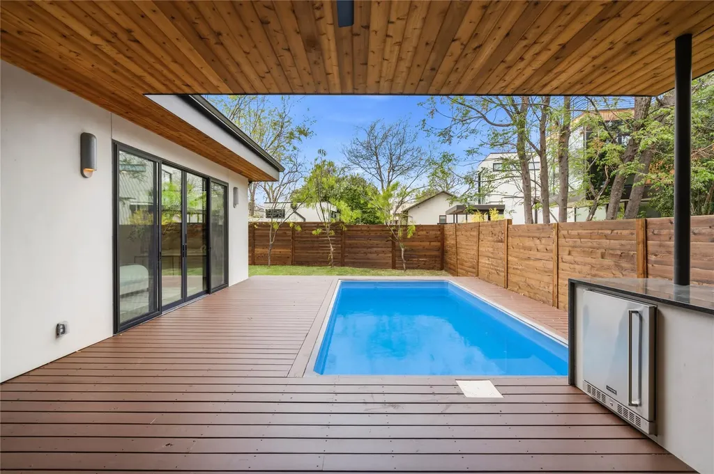 2306 S 2nd Street Austin TX 78704