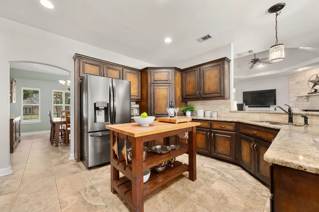 106 Starlight Trail Georgetown TX 78633
