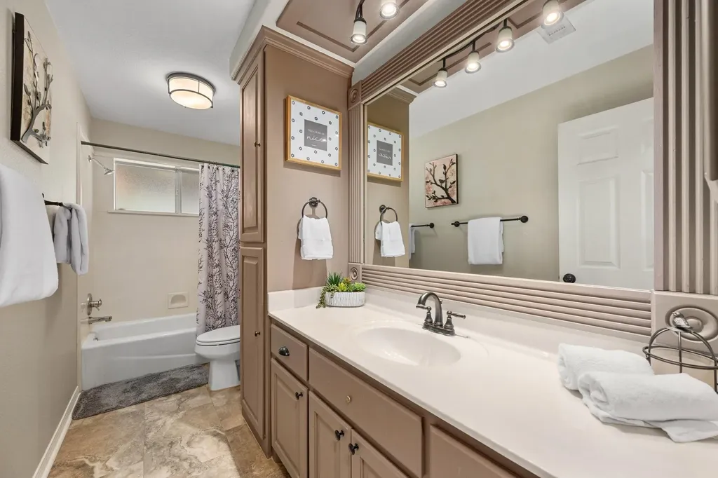 106 Starlight Trail Georgetown TX 78633
