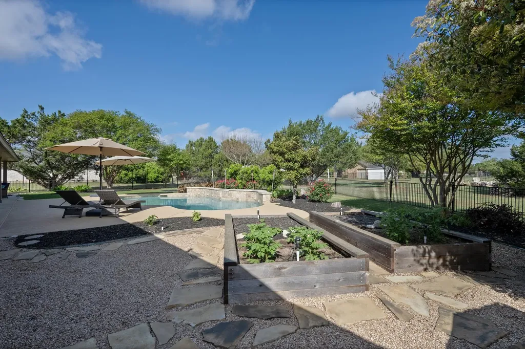 106 Starlight Trail Georgetown TX 78633