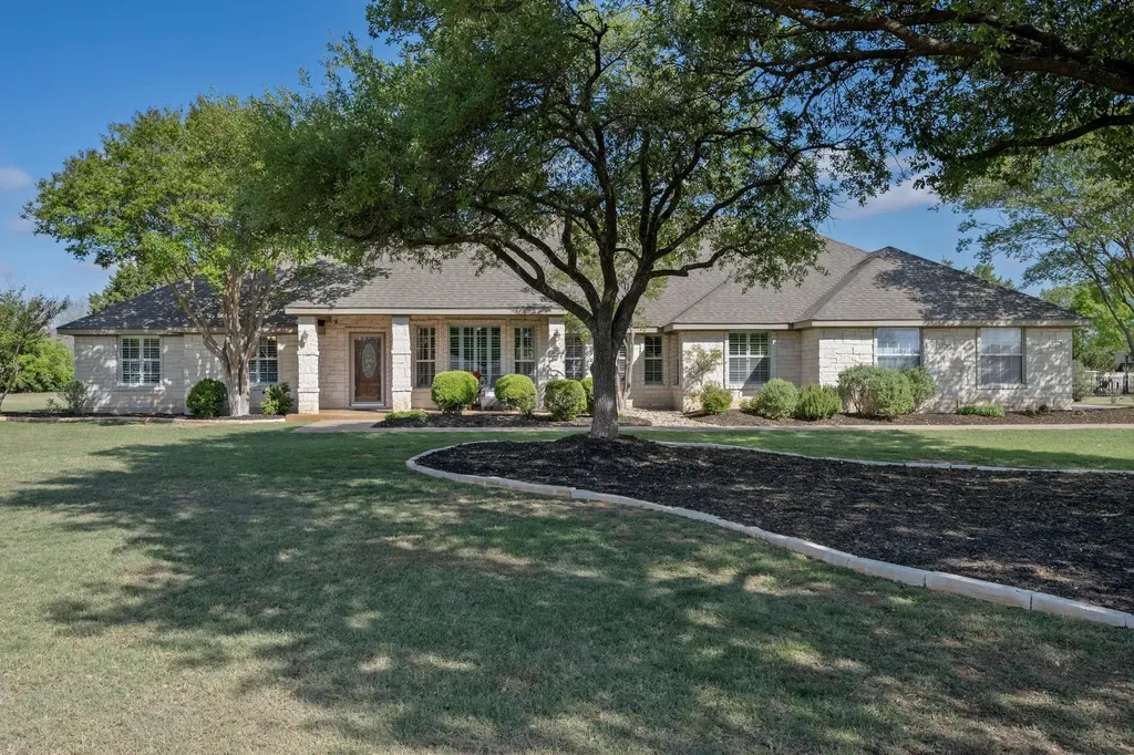 106 Starlight Trail Georgetown TX 78633