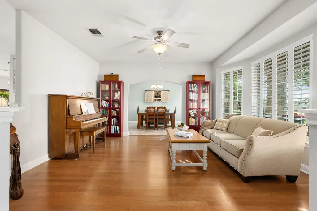 106 Starlight Trail Georgetown TX 78633