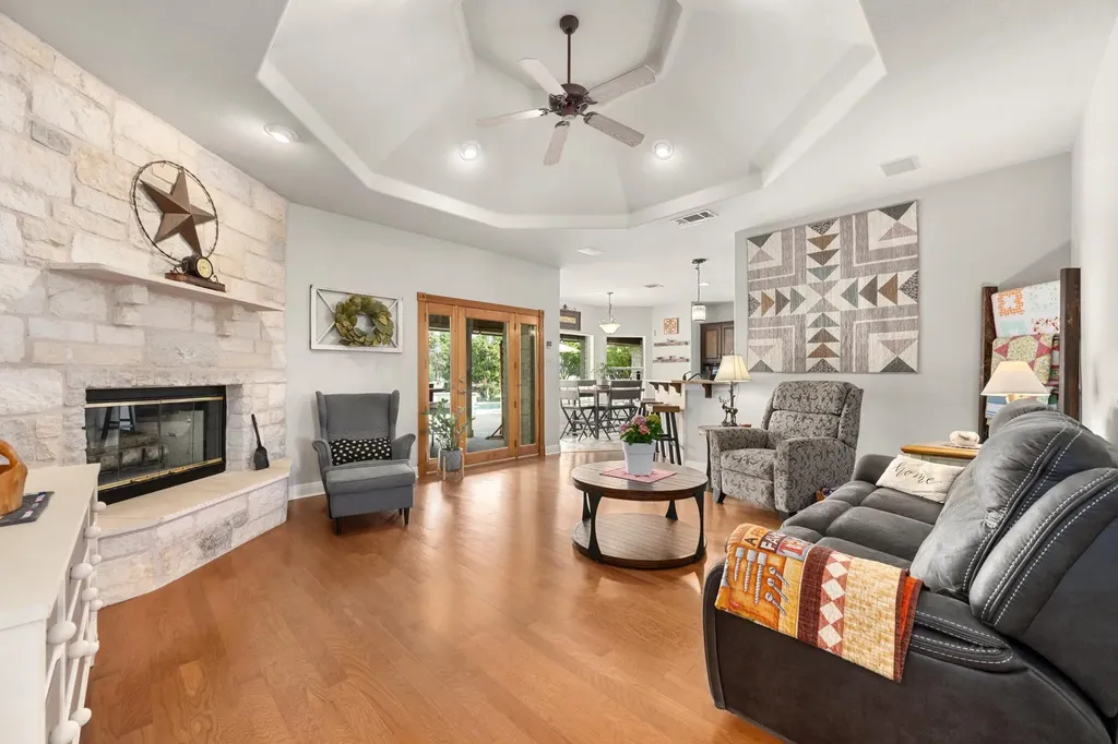 106 Starlight Trail Georgetown TX 78633