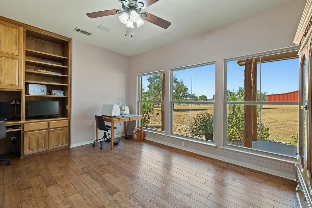 1120 Canyon View Road Dripping Springs TX 78620