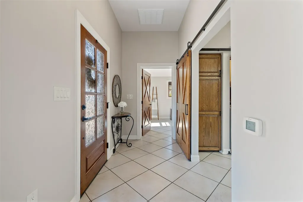 1120 Canyon View Road Dripping Springs TX 78620