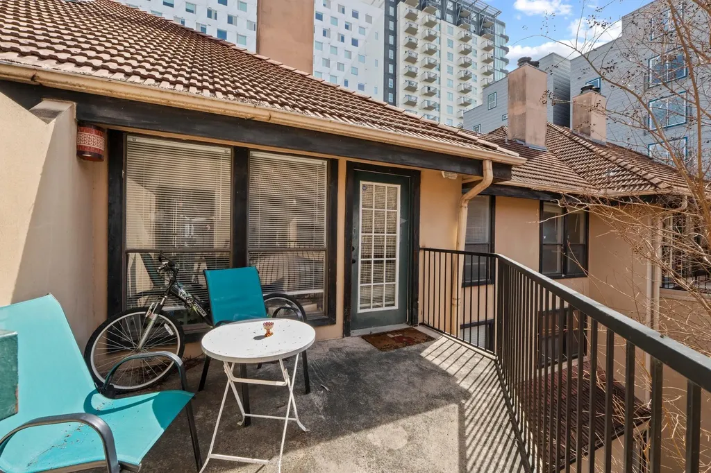 2110 Rio Grande Street Austin TX 78705