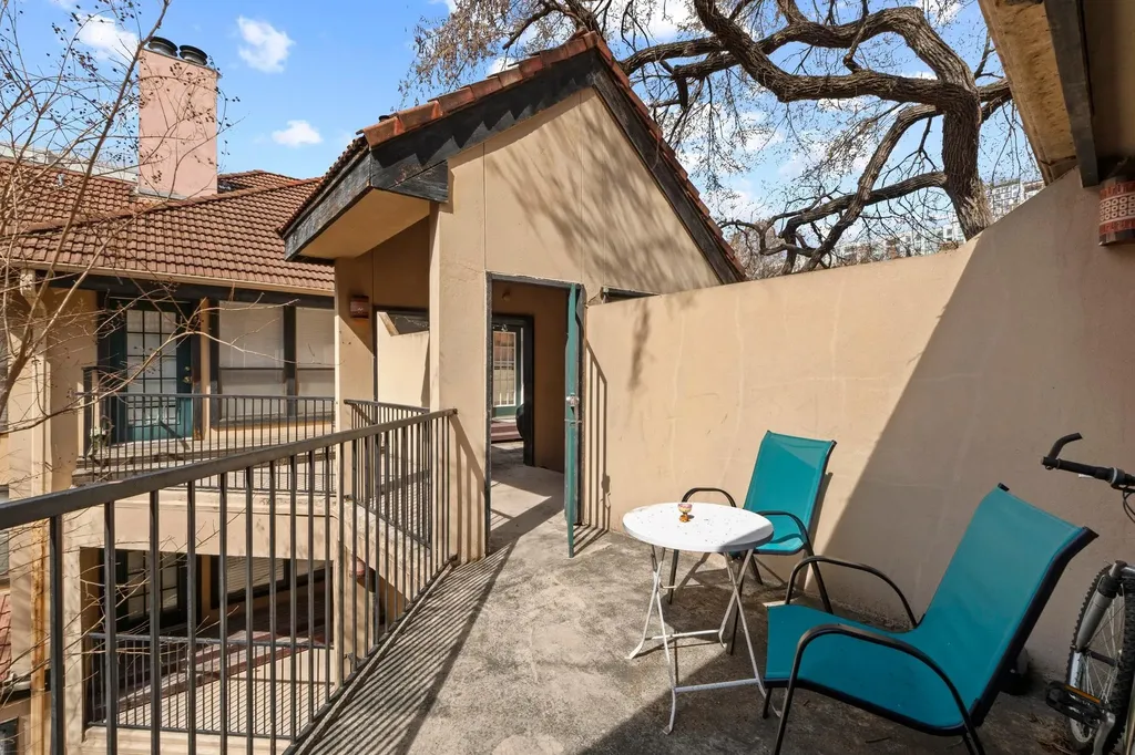 2110 Rio Grande Street Austin TX 78705
