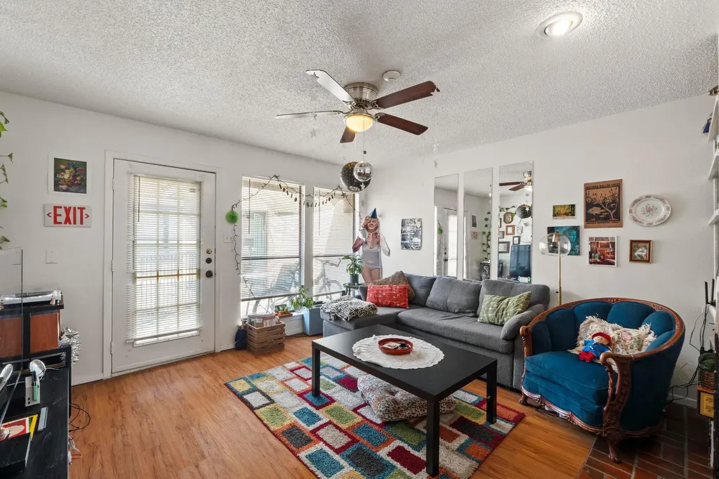 2110 Rio Grande Street Austin TX 78705