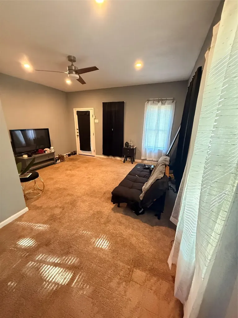 907 Attas Avenue Killeen TX 76541