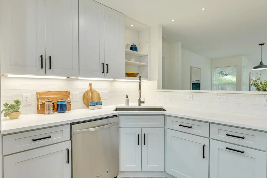 11505 Powder Mill Trail Austin TX 78750