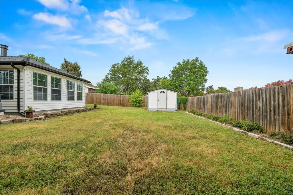 3908 Rolling Hill Round Rock TX 78681